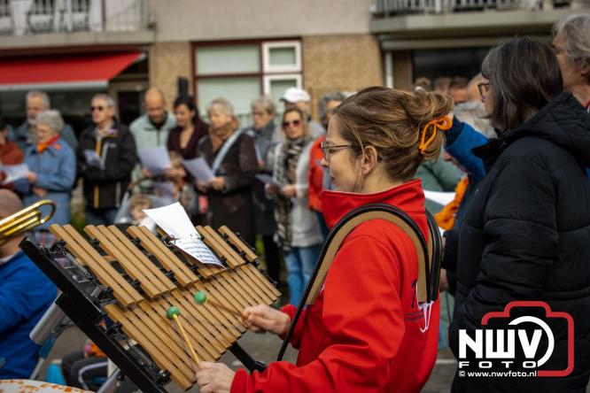 ’t Harde kleurt oranje, gezelligheid op z’n best tijdens Koningsdag 2026! - &copy; NWVFoto.nl